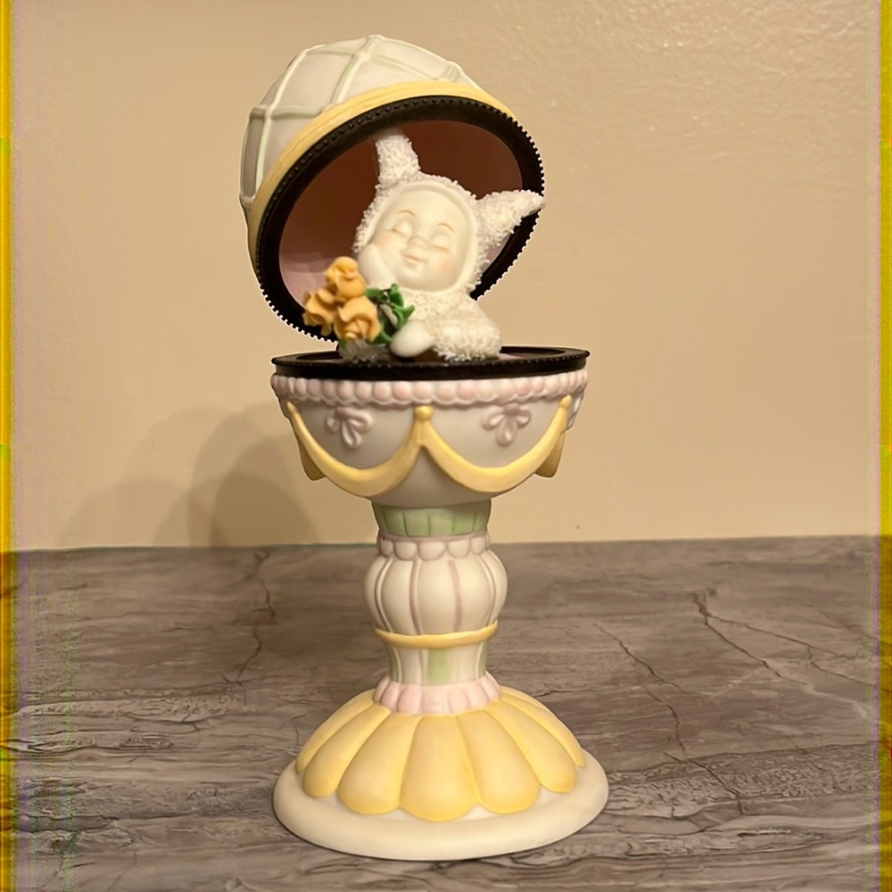 Department 56 “Where is my prince”